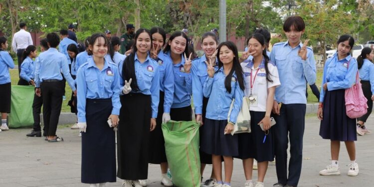 អបអរសាទរ ទិវាជាតិ ទីក្រុងស្អាត លើកទី១៣ ឆ្នាំ២០២៦ ក្រោមប្រធានបទ «សាមគ្គី ដើម្បីទីក្រុងស្អាត»